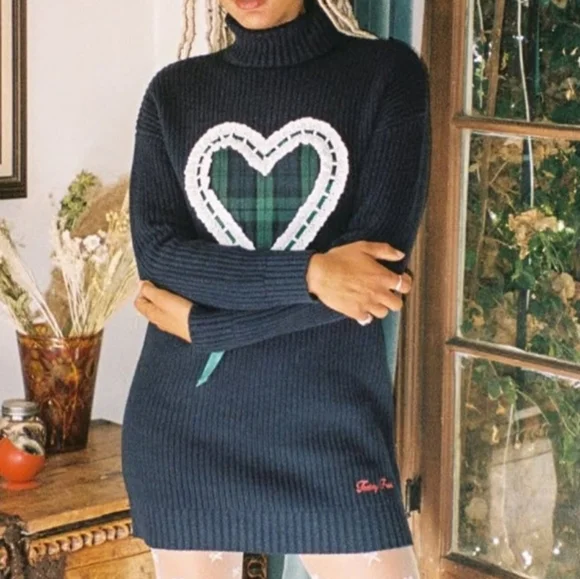 Teddy Fresh Knit Sweater Dress - Picture 6 of 6